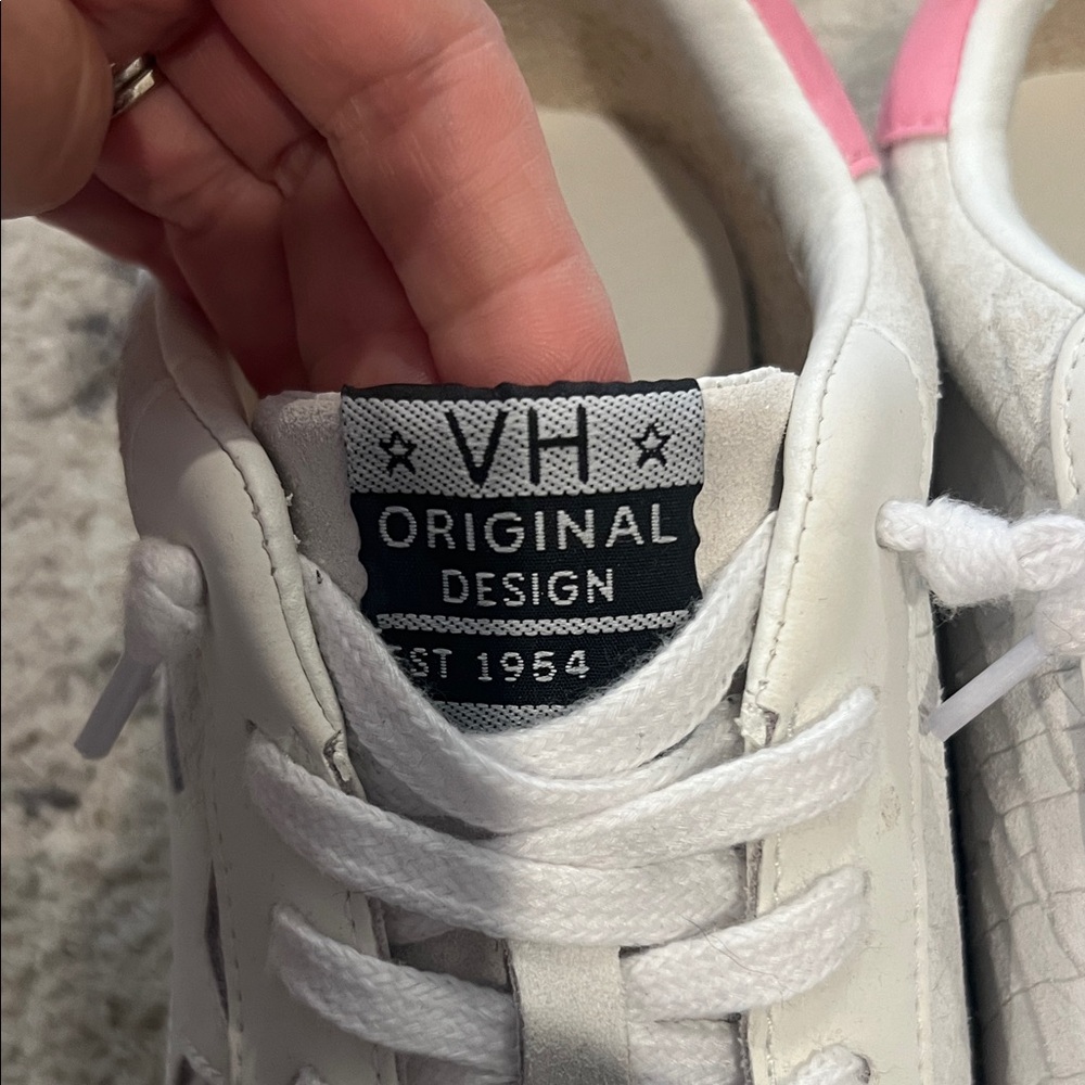 Vintage Havanas White and Pink Sneakers - Picture 4 of 5